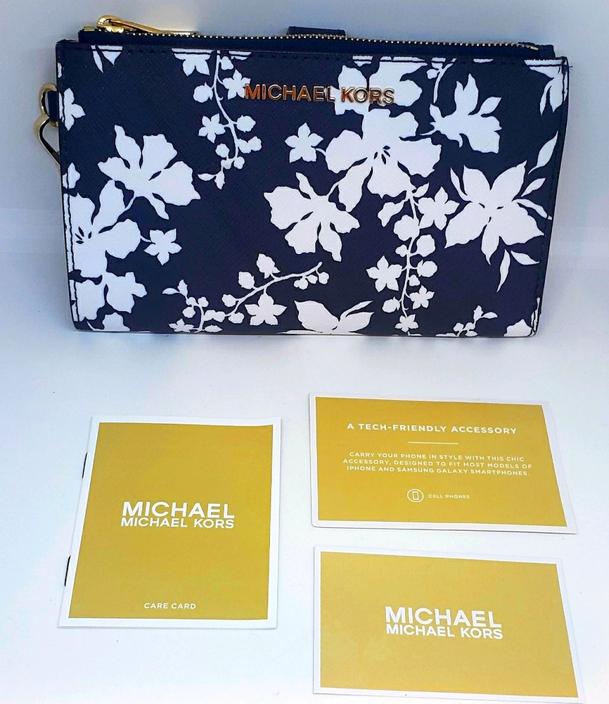 Michael Kors navy & white double zip wrislet